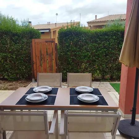 Nyaraló Residencial Les Moles *